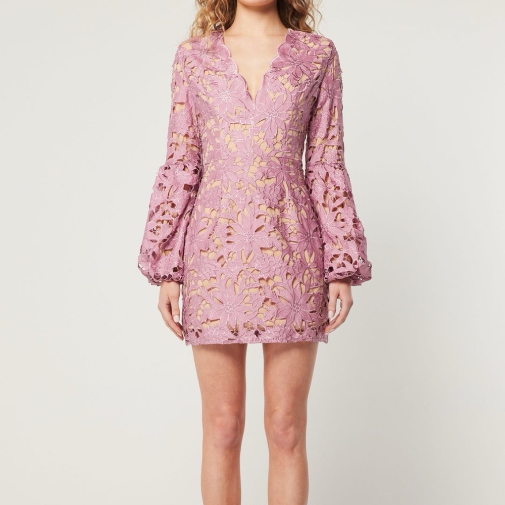 ELLIATT Calendar Floral Pink Long Sleeve Lace Dress